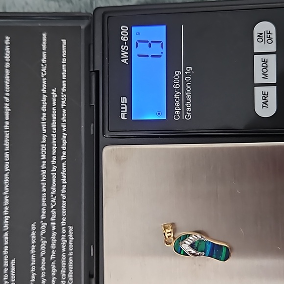 14kt Flip Flop Pendant - Picture 4 of 5